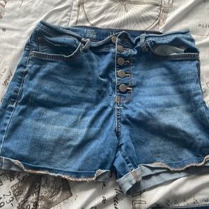 Pair of women’s a.n.a shorts size 8